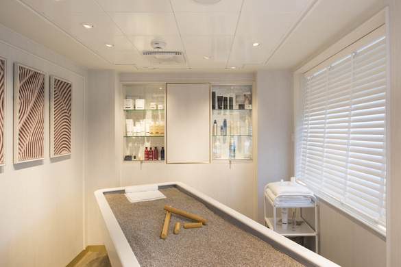 Crystal River Cruises Crystal Espirit Interior SpaQuartzBed.jpg